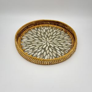 Plateau décoratif en rotin pour le rangement du pain, des fruits et des collations, artisanat vietnamien - Product Image 3