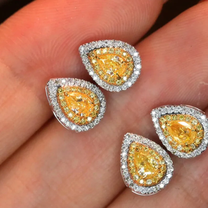 Bijoux mode pour femmes Boucles d'oreilles clous en diamant jaune 18 carats Boucles d'oreilles en forme de poire en or 18 carats diamant jaune et blanc - Product Image 1