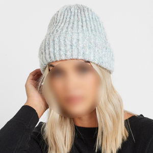 Bonnets de qualité supérieure pour hommes et femmes, marque privée, bonnets personnalisés, prix direct d'usine, bonnets en tricot brodés sur mesure pour l'hiver - Product Image 4