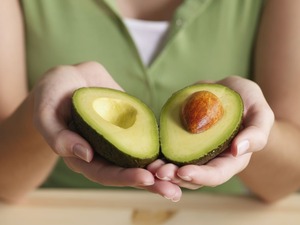 Aguacates frescos suministrados en grandes cantidades para restaurantes, hoteles y mercados - Product Image 6