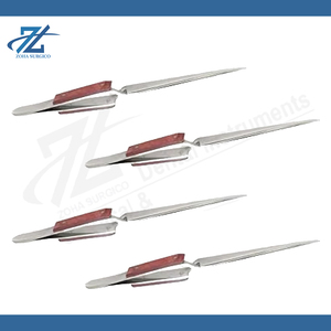 Pinces à épiler inclinées autobloquantes en acier inoxydable avec coussinets en fibre résistants à la chaleur pour les sourcils, fabriquées au Pakistan - Product Image 4