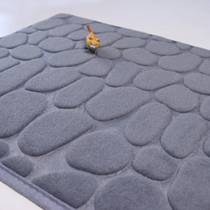 Alfombra de Franela de Lujo con Detalles en Relieve, Hecha a Mano, con Patrón Sólido Personalizado para Decoración Lateral del Sofá - Product Image 4