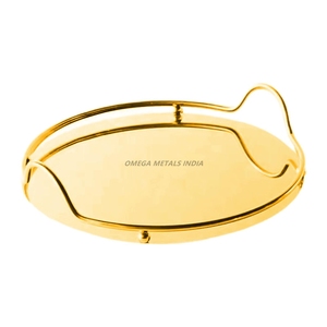 Elegante bandeja redonda plateada con superficie texturizada y diseño moderno, perfecta para servir bebidas y aperitivos con elegancia - Product Image 4