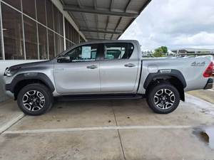 Toyota Hilux REVO Pick-up Doppia Cabina 2.8l Turbo <span class=keywords><strong>Diesel</strong></span> 2024 Usato Garantito Full Optional Pronto per la Spedizione - Product Image 4