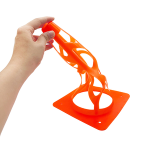 กรวยฝึกความสูง12นิ้ววัสดุ PE ยืดหยุ่นทนทานสำหรับฝึกซ้อมและฝึกซ้อม - Product Image 3