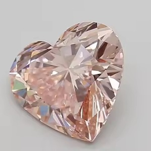 La technologie de pointe alimente les diamants de laboratoire pour des accessoires de qualité supérieure disponibles à bas prix Vente à l'exportation au-delà du naturel - Product Image 3