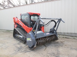 รถตักล้อยาง Kubota SVL97-2 ปี 2022 พร้อมเครื่องยนต์และลูกปืน  กำลังยก 4 ตัน  แบบมีหัวตัดหญ้าและหัวขุดดิน - Product Image 3