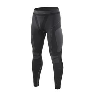 Ensemble de compression pour hommes léger et respirant de haute qualité confortable ensemble de yoga de compression de style unique à la mode pour hommes - Product Image 6