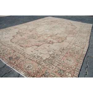 Alfombra Turca de 6.3x9.7 pies, Alfombra Vintage, Alfombra con Borde Rojo de Lana - Product Image 3