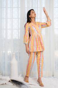 Ensembles de coopération en coton pour femmes chics et confortables pour l'été Style sans effort avec des vêtements enduits doux - Product Image 5