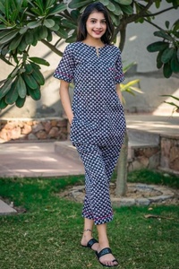 Wholesale Low Price Print Summer Unique 2 Piece Cotton Fabric <b>Three</b> Quarter Sleeve Dress Wholesale Price High Quality Women's - Product Image 3