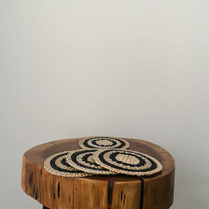 Nuevo diseño 2024 posavasos de jacinto de agua negro y natural para decorar fiestas en hoteles y restaurantes mejor venta al por mayor de Vietnam - Product Image 3