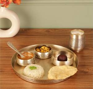 Vajilla para Restaurante de Hotel, Juego de Thali Kansa, Producto de Alta Demanda, Pulido Mate, 100% Apto para Alimentos, Juego de Vajilla Kansa - Product Image 2