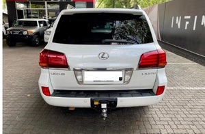 LEXUS LX 570 2010 USADO, Volante a la Izquierda/Derecha - Product Image 3