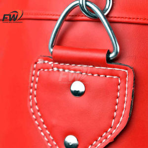 Saco de Boxeo Personalizado de Cuero Vacuno con Soporte de Altura Ajustable, Ideal para Equipo de Boxeo para Adultos y Adolescentes - Product Image 4