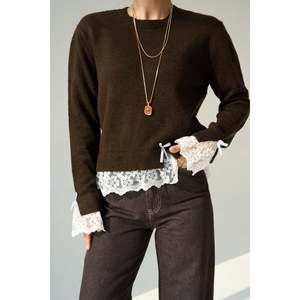 เสื้อคลุมและกระโปรงแต่งขอบด้วยผ้าลูกไม้ - Product Image 3