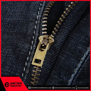 กางเกงยีนส์ทรงหลวมสำหรับผู้ชายกางเกงยีนส์สไตล์ไฮสตรีทใส่สบายโลโก้ตามสั่งใหม่ - Product Image 5