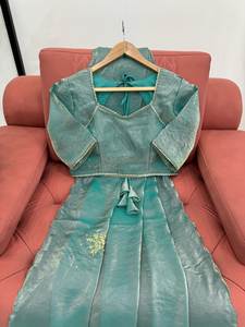 Saree élégant imprimé en georgette doux et durable pour toutes les saisons Options de vêtements traditionnels indiens pour une tenue de fête tissée à la main - Product Image 2