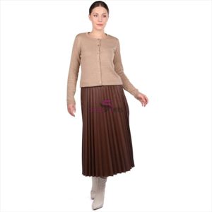 Cardigan en tricot pour femme de haute qualité, entièrement personnalisable, disponible dans toutes les tailles - Product Image 3