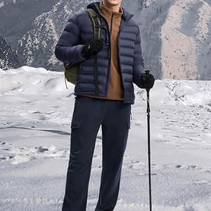 Chaqueta Acolchada Ligera y Cálida para Hombre, Estilo Vintage, Capucha Desmontable, Tejido Resistente al Agua, Bolsillos, Logotipo Personalizado OEM de Fábrica, 100% Algodón - Product Image 6