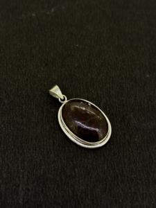 Pendentif à breloque de forme ovale en forme d'os de dinosaure pour femme vintage en argent sterling 925 pour anniversaire - Product Image 4