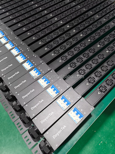 PDU Métallique Vertical Intelligent à Surveillance à Distance Monophasé/Triphasé 100A IEC C19 C13, 12 Ports, Longueur OEM - Product Image 4