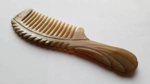 Peine para Peinar el Cabello de Cuerno de Búfalo, Peines Naturales Hechos a Mano de la Mejor Calidad, Peine de Cuerno de Buey Blanco para Peinar el Cabello - Product Image 3