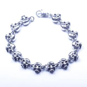 Pulsera de Acero Inoxidable con Diseño de Calavera para Hombre, Cadena Fina, Color Plata - SL08 (Vendedor de EE. UU.) - Product Image 1