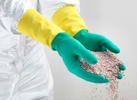 Gants résistants aux produits chimiques Ansell 87-900 à doigts texturés en diamant (latex) en provenance d'Inde pour une protection étendue