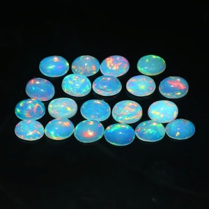 Opale de feu d'Éthiopie Welo 100% naturelle, cabochon, opale multicolore, pierre précieuse 7x9 mm, taille brillant, qualité supérieure, troisième qualité, pierres précieuses non montées - Product Image 3