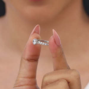 Bague en argent avec breloque et diamant - Product Image 1