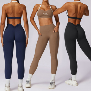 Ensemble de yoga d'entraînement pour femmes Matériau solide durable avec motif à carreaux Gym Fitness Sportswear pour l'entraînement et les vêtements de sport - Product Image 1
