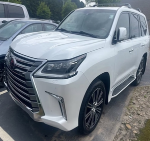 Lexus LX 570 2021 de Segunda Mano, Dos Filas de Asientos, 4x4, Tracción en las Cuatro Ruedas, Motor V-8, Automático, Gasolina, SUV/Crossover - Product Image 4