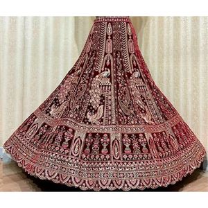 Lehenga nupcial de doble Dupatta Heavy Handwork con 12 faldas Kali y bordado de borde de cuatro lados para fiestas - Product Image 5