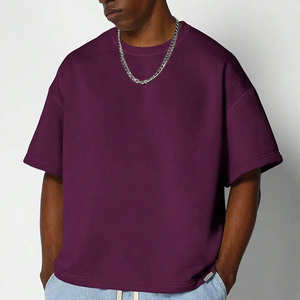 Logo personnalisé 300GSM Streetwear Box Cut Tee T Shirt Poids lourd Cropped Top Graphic Printed 100% Cotton Boxy Fit T-shirts pour hommes - Product Image 2