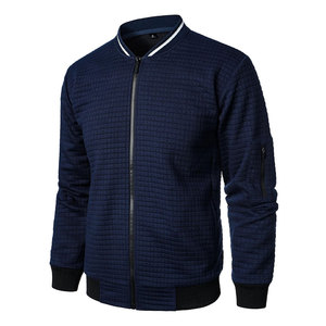 Meilleure vente Bomber de style unique pour hommes Service OEM Vêtements pour hommes Bomber Blouson bombardier à manches longues avec logo brodé pour hommes - Product Image 3