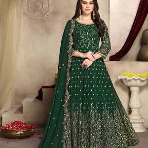 Belle robe brodée Georgette Anarkali pantalon Dupatta ensemble Style long pour adultes pour les mariages et fêtes indiens et pakistanais - Product Image 1