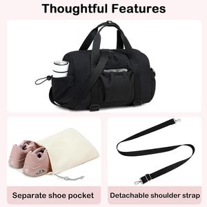 Sac de sport de grande capacité en nylon imperméable pour femmes avec compartiment à chaussures, logo personnalisé, sac de voyage pour la nuit et le week-end - Product Image 4