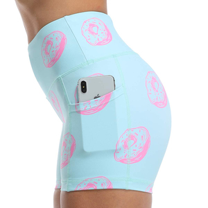 Shorts imprimés taille haute en tissu éponge pour femme - Streetwear personnalisé à marque privée - Product Image 4
