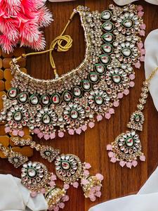 Colorido Meena Kari Acero inoxidable Nupcial Esmaltado a mano Detalles Collar plateado Pendientes Tocado Conjunto para aniversario - Product Image 2