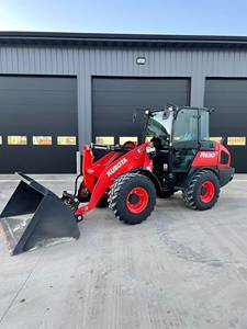 Cargadora de Ruedas Compacta Kubota R630 |   Mini Cargador Frontal Articulado para Construcción y Uso Agrícola - Product Image 2