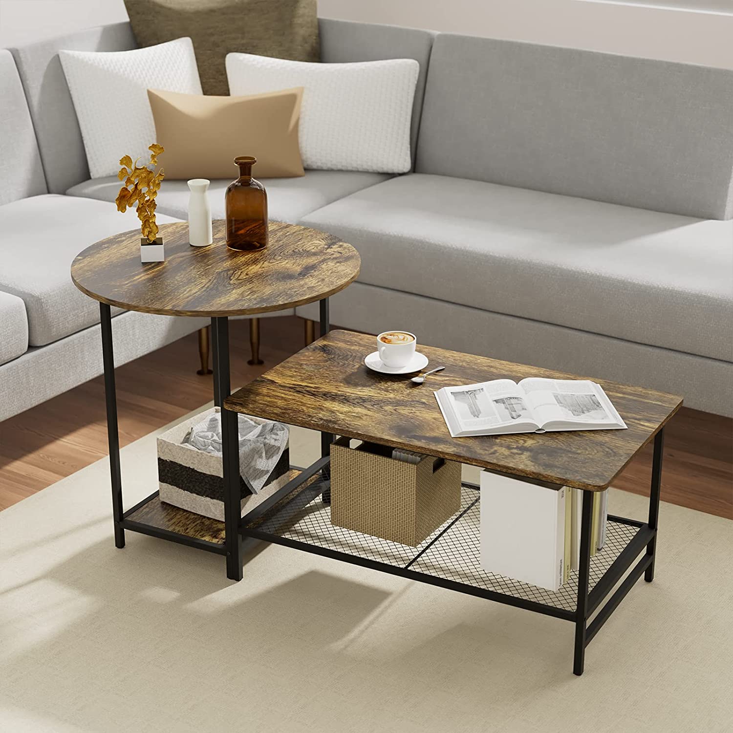 สีดำและสีน้ำตาล