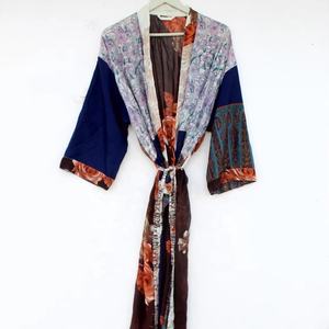 Kimono Robe Bata de seda Estilo vintage Bata de seda para mujer - Product Image 1