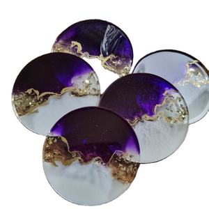 Juego de posavasos de resina único con alfombrillas epoxi pastel en capas brillantes hechas a mano para una elegante mesa de comedor, barra de café y regalos - Product Image 2