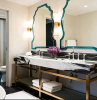 Socles de meuble-lavabo en métal doré luxueux pour plan de travail de salle de bain en pierre haut de gamme, système de pieds sur mesure, table îlot double vasque robuste