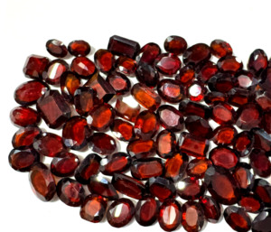 Prix de gros Lot de pierres précieuses de hessonite grenat facettées, polies des deux côtés, cabochons en vrac, hessonite grenat pour la fabrication de bijoux - Product Image 5