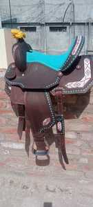 Selle de Cheval Western Anglaise de Course en Cuir Premium Faite à la Main, Confortable et Durable, avec Détails en Bois/Plastique – Vente en Gros de Haute Qualité - Product Image 2