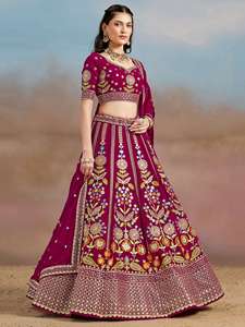 Robe de soirée indienne prête à porter Lehenga Choli cousue pour femme avec travail de créateur - Product Image 2