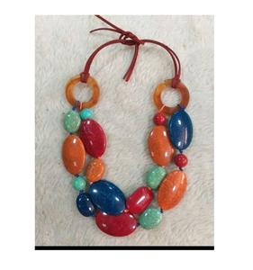 Collier de belles perles en résine faites à la main modèle de pierres en résine indien collier en bois de résine en gros pour la vente en gros - Product Image 4