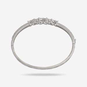 กำไลข้อมือแฟชั่นสำหรับผู้หญิง รุ่น Zircon Kada 169382 - Product Image 6